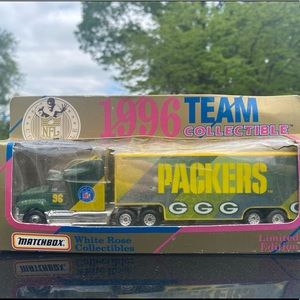 antique 1996 super bowl packers truck
